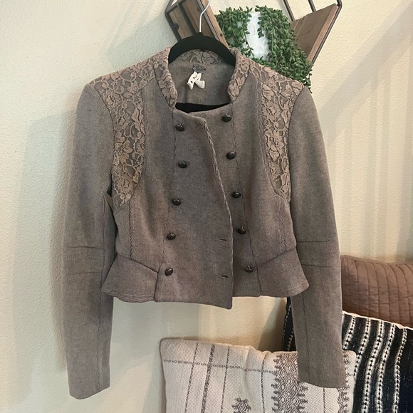 EUC Free People + We The Free Victorian Lace Peplum Military Jacket Size 2 - Picture 15 of 15